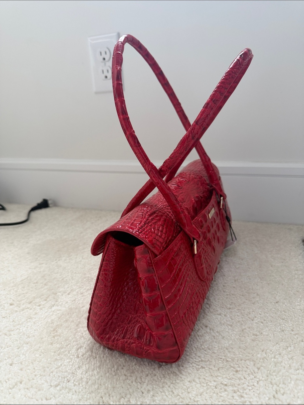 ❗️Price is firm❗️Brahmin Red Croc-Embossed Shoulder Bag - Picture 3 of 10
